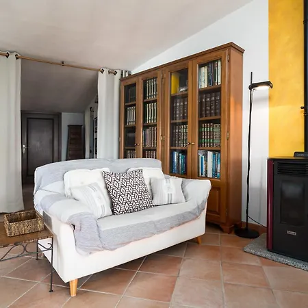 Casa Su Craminu 公寓 *